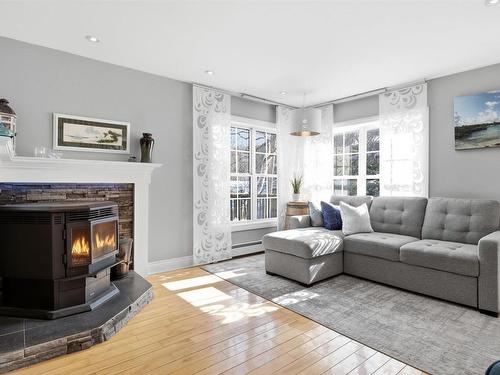 11 Maplewood Drive, Halifax, NS 