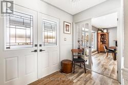 Front entry bright w double coat closet - 