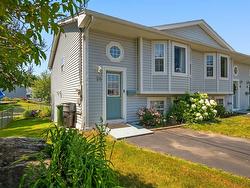 28 Tutor Court  Dartmouth, NS B3A 4X9