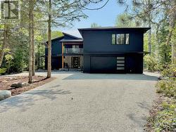 131 CHAMONIX CRESCENT Blue Mountains, ON L9Y 0S7