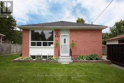 305 PALMERSTON AVENUE  Whitby (Williamsburg), ON L1N 3G1