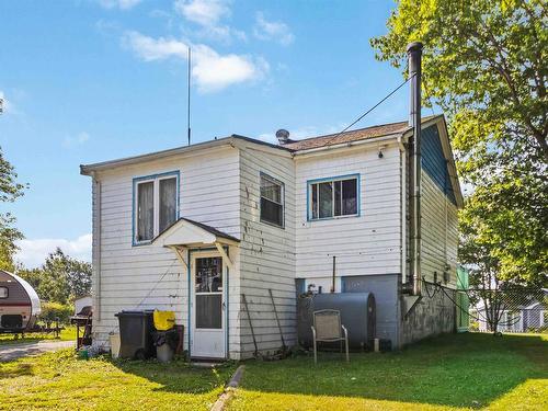 24 Levis Street, Halifax, NS 