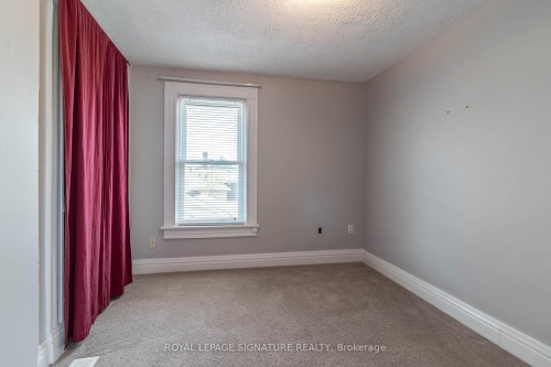 23 Sullivan Avenue, Thorold, ON 