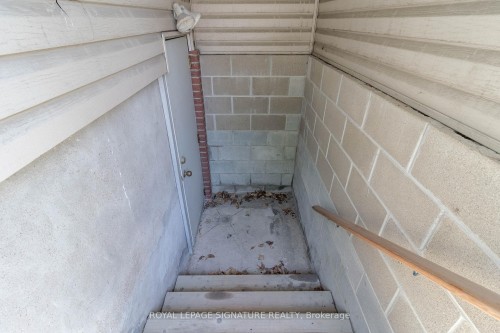 23 Sullivan Avenue, Thorold, ON 