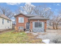 992 Bridge Avenue  Windsor, ON N9B 2N1