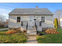 448 ELLIS Street WEST Windsor, ON N8X 1B2