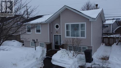 13 Stonehaven Place  Paradise, NL A1L 1E8