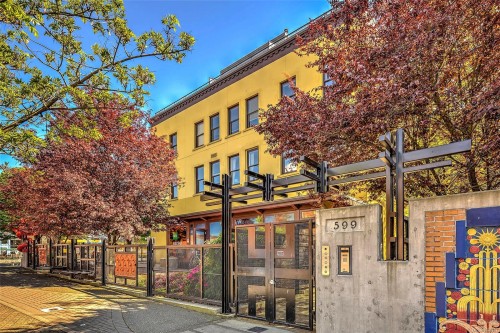 214-599 Pandora Ave  Victoria, BC V8W 1N5
