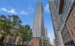 515-252 Church Street  Toronto, ON M5B 0E6