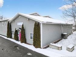 275 English DR  Moncton, NB E1E 4C6