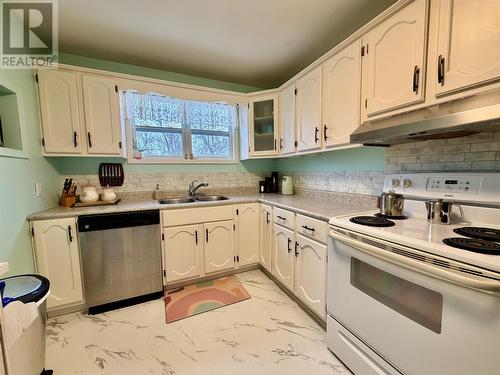 28-30 Bunkerhill Road, Fortune, NL - Indoor Photo Showing Kitchen With Double Sink