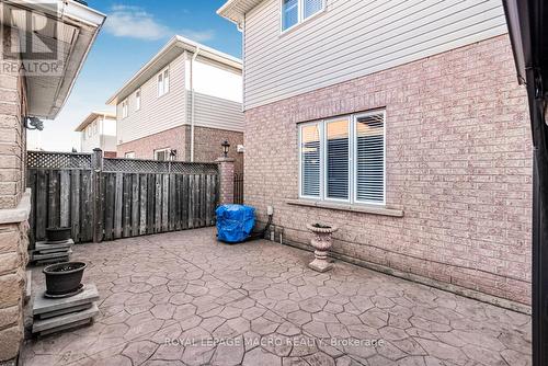 102 Erika Crescent, Hamilton, ON - Outdoor With Exterior