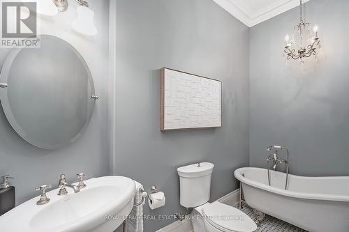 2319 Kilbride Street, Burlington, ON - Indoor Photo Showing Bathroom