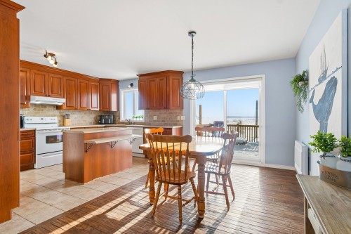 Salle à manger - 1615 Ch. Bellevue, Carignan, QC 