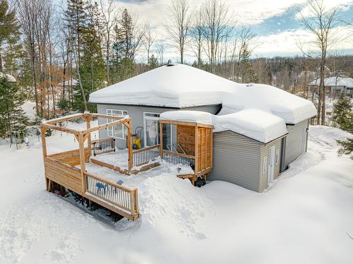 Cour - 129 10E Avenue, Saint-Hippolyte, QC - Outdoor