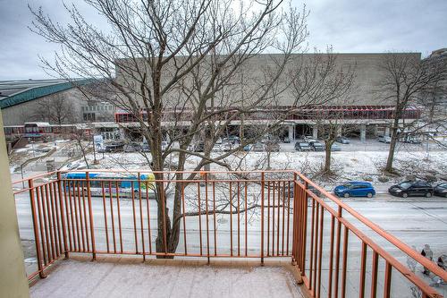 Balcon - 6-2135 Boul. Édouard-Montpetit, Montréal (Côte-Des-Neiges/Notre-Dame-De-Grâce), QC - Outdoor