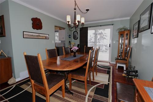 660 Knighton Road, Kimberley, BC - Indoor Photo Showing Dining Room