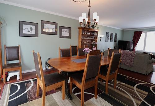 660 Knighton Road, Kimberley, BC - Indoor Photo Showing Dining Room