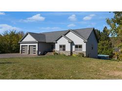 897 Riverview Drive East  Apohaqui, NB E5P 3P8
