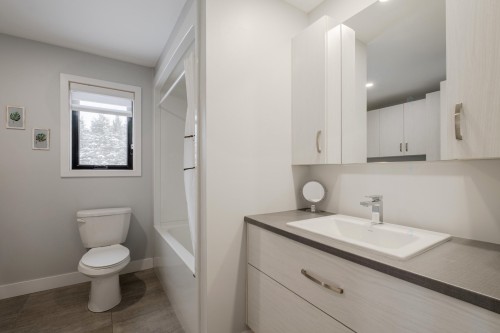 Salle de bains - 1 Rue Alice, Ham-Sud, QC - Indoor Photo Showing Bathroom