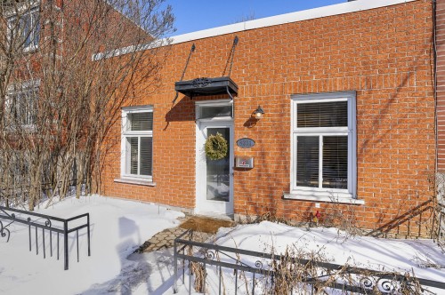 8333 Rue St-Dominique  Montréal (Villeray/Saint-Michel/Parc-Extension), QC H2P 2L4