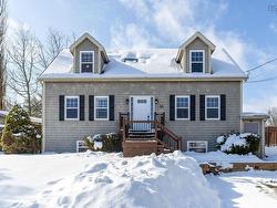 49/51 Ascot Way  Lower Sackville, NS B4E 2J1