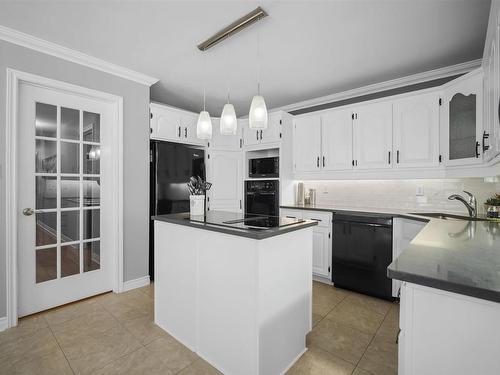 8 Castlewood Drive, Fall River, NS 