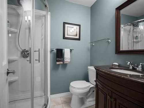 8 Castlewood Drive, Fall River, NS 