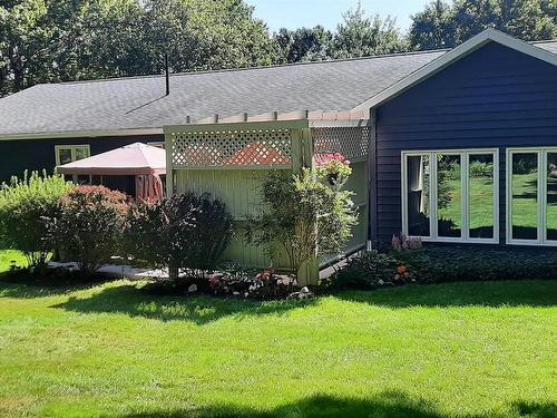 8 Castlewood Drive, Fall River, NS 