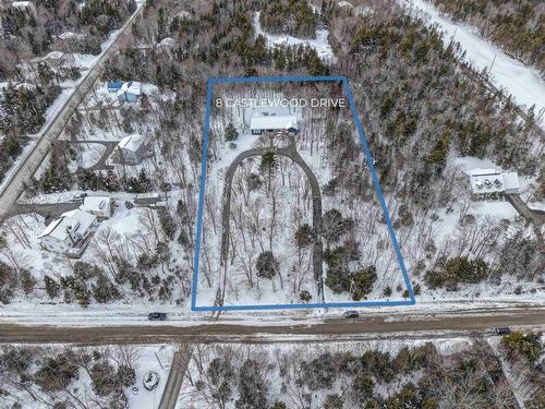 8 Castlewood Drive, Fall River, NS 