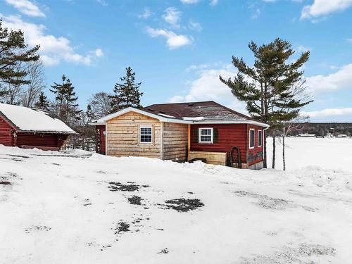 41 Eldoras Lane, Sheet Harbour, NS 