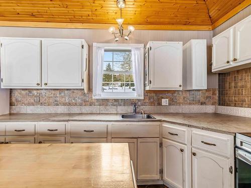 41 Eldoras Lane, Sheet Harbour, NS 