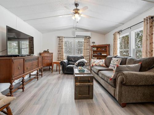 526 Old Halifax Road, Stanley, NS 