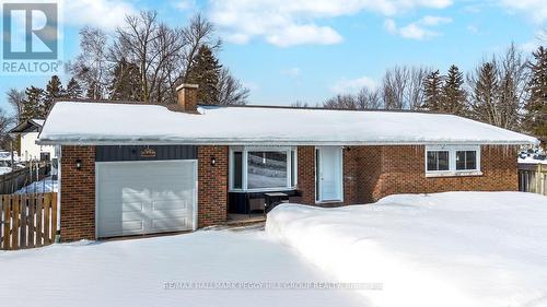 90 QUEEN STREET E  Springwater, ON L0L 1P0