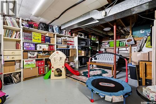 2221 Dufferin Road, Regina, SK - Indoor