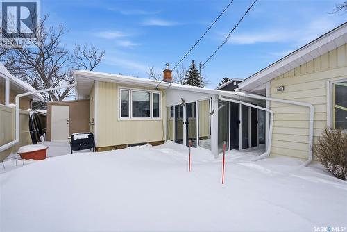 2221 Dufferin Road, Regina, SK - Outdoor With Exterior