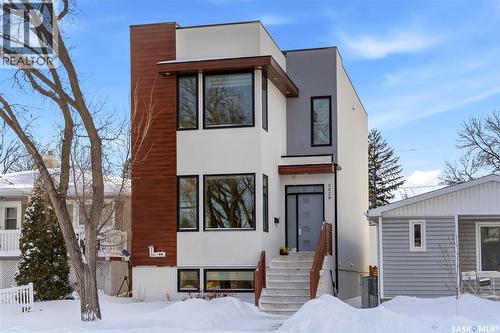 3028 Montague STREET  Regina, SK S4S 1Z5