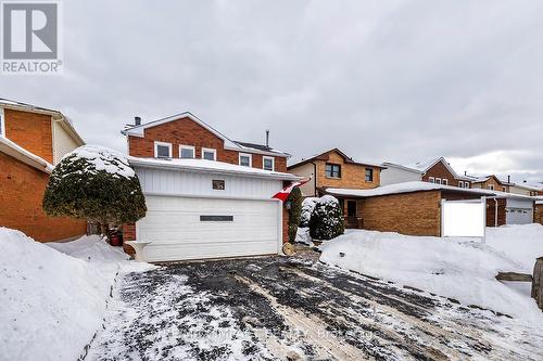 25 SOPER CREEK DRIVE  Clarington (Bowmanville), ON L1C 4G3