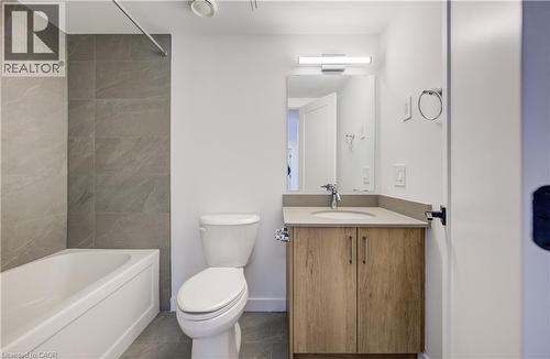 31 Mill Street Unit# 37, Kitchener, ON - Indoor Photo Showing Bathroom