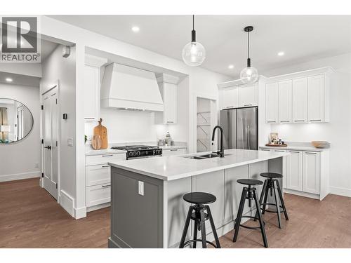 2455 Bradley Drive Unit# 102 Lot# 4, Armstrong, BC - Indoor Photo Showing Kitchen With Upgraded Kitchen