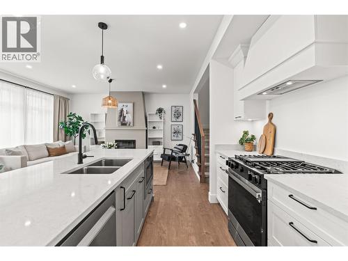 2455 Bradley Drive Unit# 102 Lot# 4, Armstrong, BC - Indoor Photo Showing Kitchen With Double Sink With Upgraded Kitchen