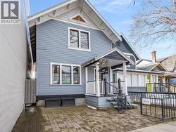 1590 Bay Avenue  Trail, BC V1R 4B3