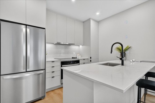 Cuisine - 1208-1245 Rue Sherbrooke O., Montréal (Ville-Marie), QC - Indoor Photo Showing Kitchen With Upgraded Kitchen
