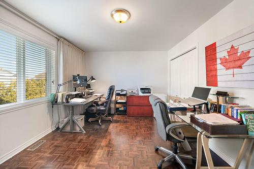 Salle - 389 Rue Cézanne, Dollard-Des-Ormeaux, QC - Indoor Photo Showing Office