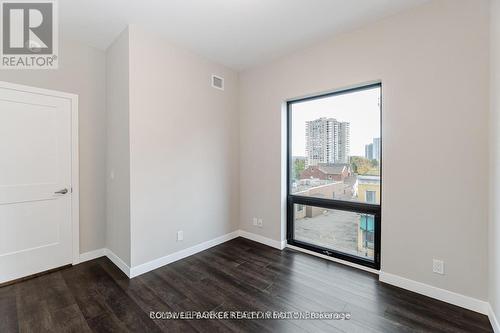 303 - 15 Queen Street S, Hamilton, ON - Indoor Photo Showing Other Room
