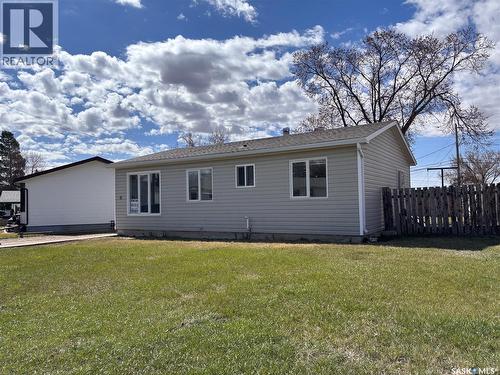 11 6th Street CRESCENT W  Kindersley, SK S0L 1S0