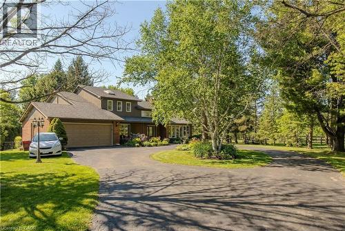 2431 Britannia Road, Burlington, ON - Outdoor