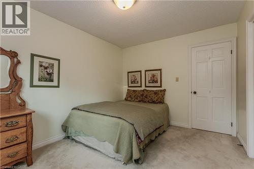 2431 Britannia Road, Burlington, ON - Indoor Photo Showing Bedroom