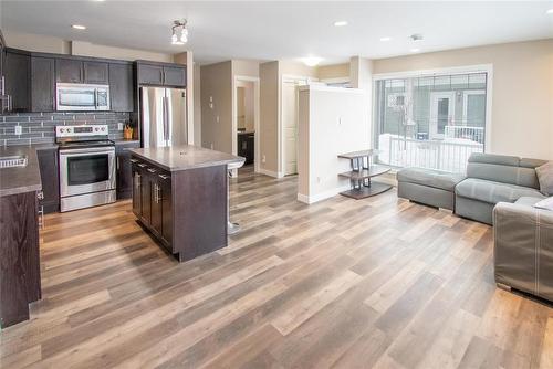 1 419 Pandora Avenue, Winnipeg, MB - Indoor Photo Showing Other Room