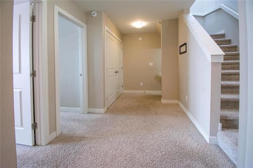 1 419 Pandora Avenue, Winnipeg, MB - Indoor Photo Showing Other Room